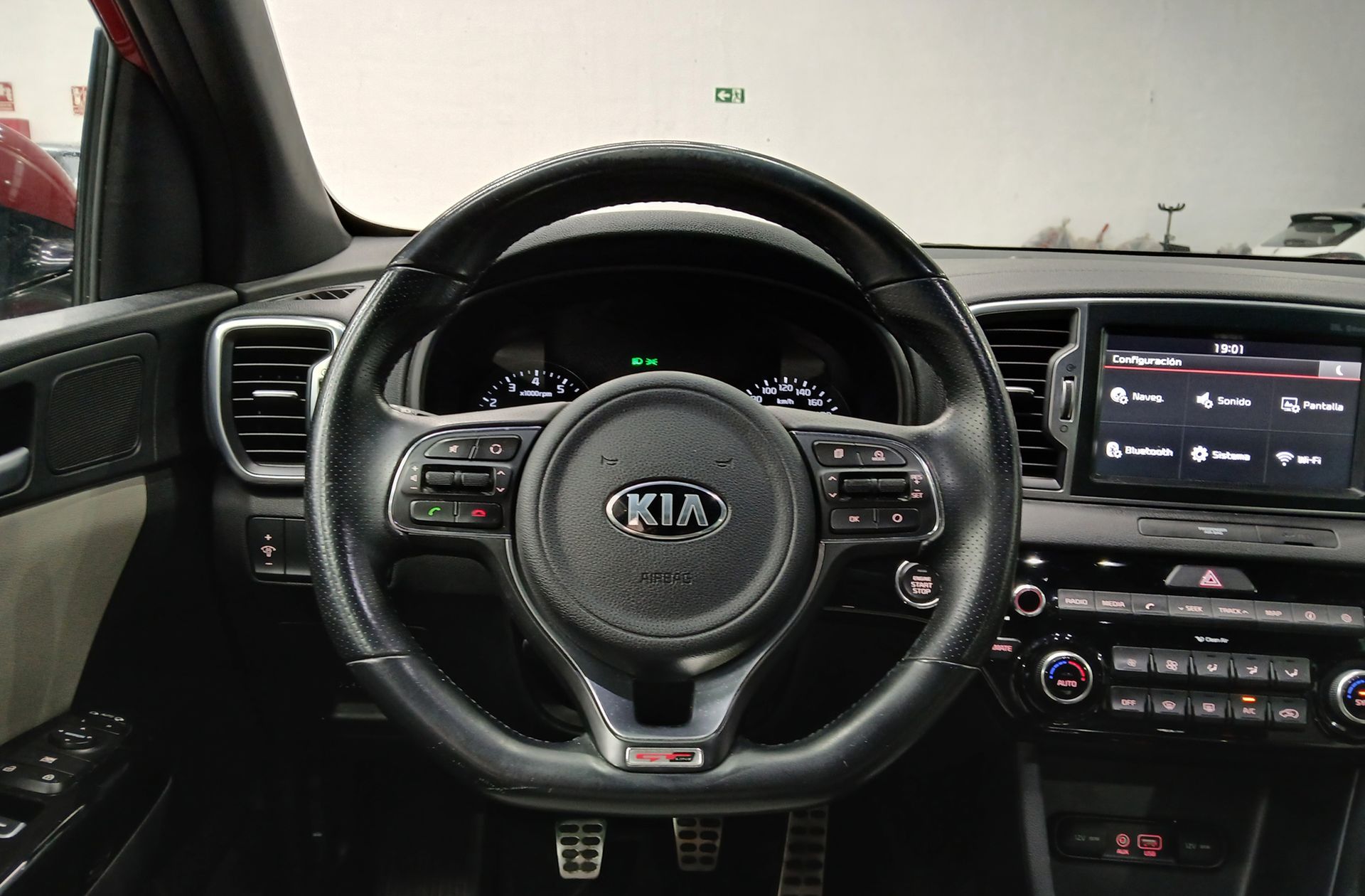 Kia Sportage 1.6 T-GDi GT Line 4x4 - foto 25