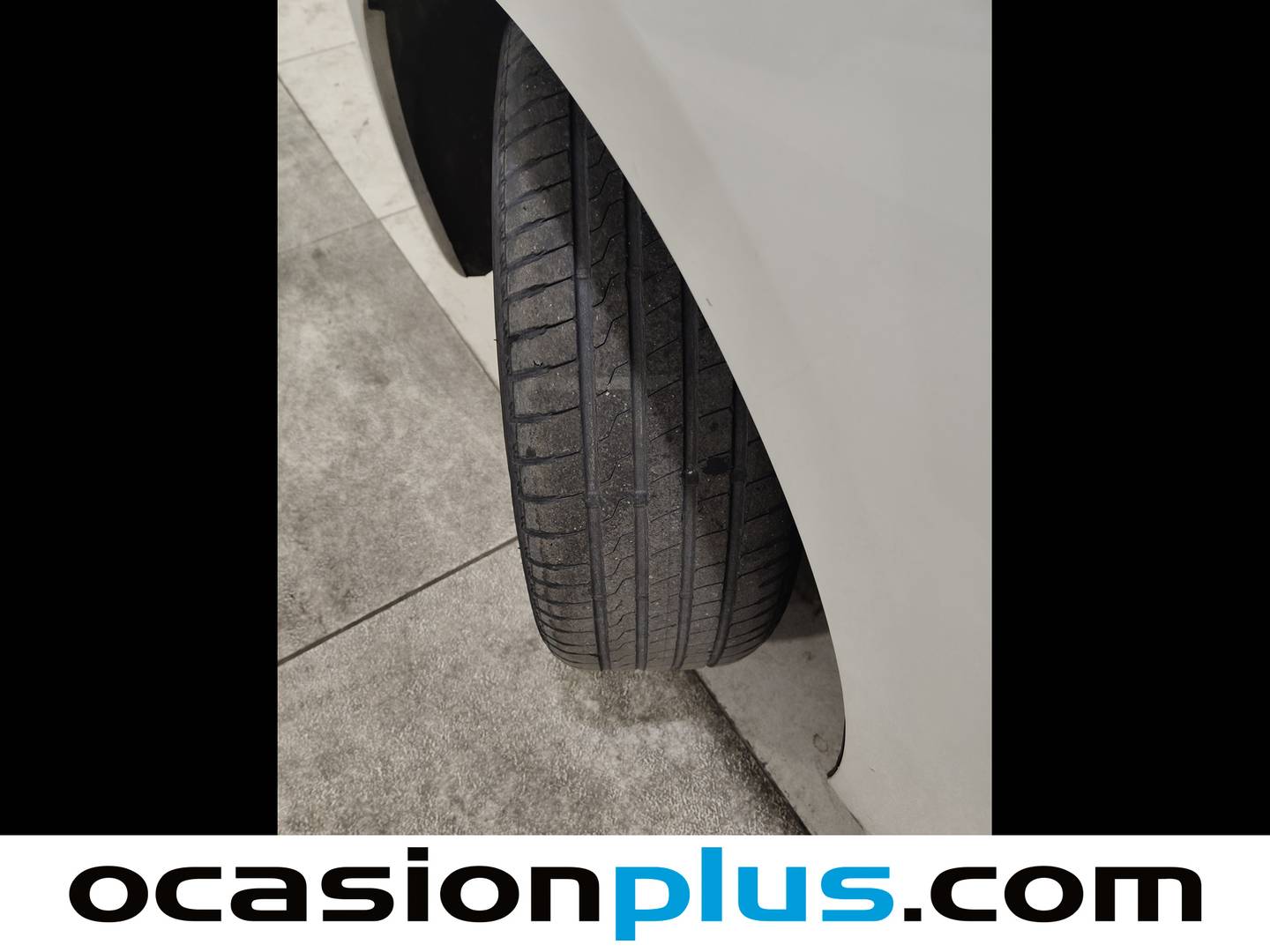 Foto KIA Carens Kia Carens 1.7 CRDi VGT Eco-Dynam x-Tech (115 CV)