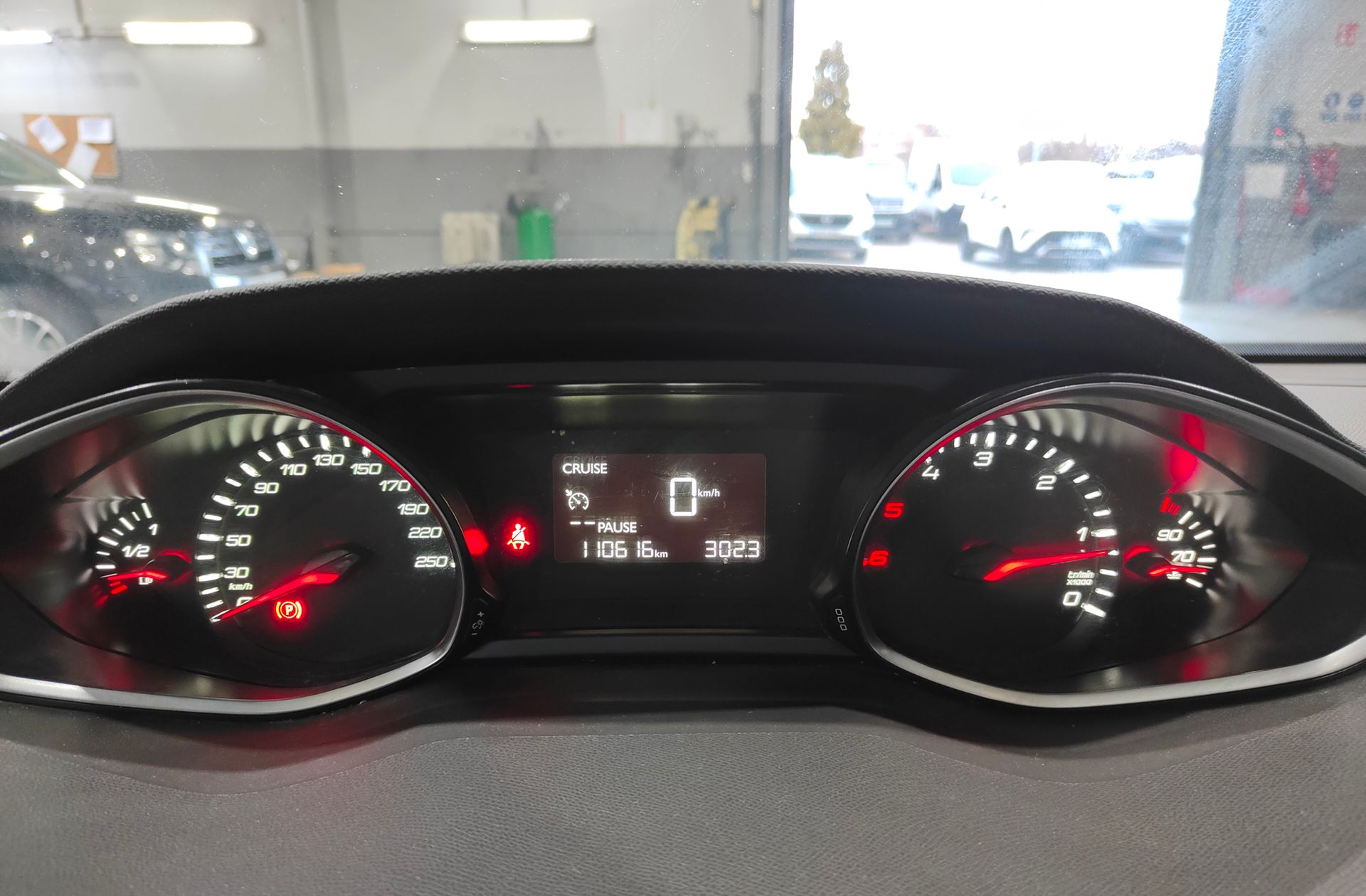 Peugeot 308 1.6 BlueHDi Access - foto 17