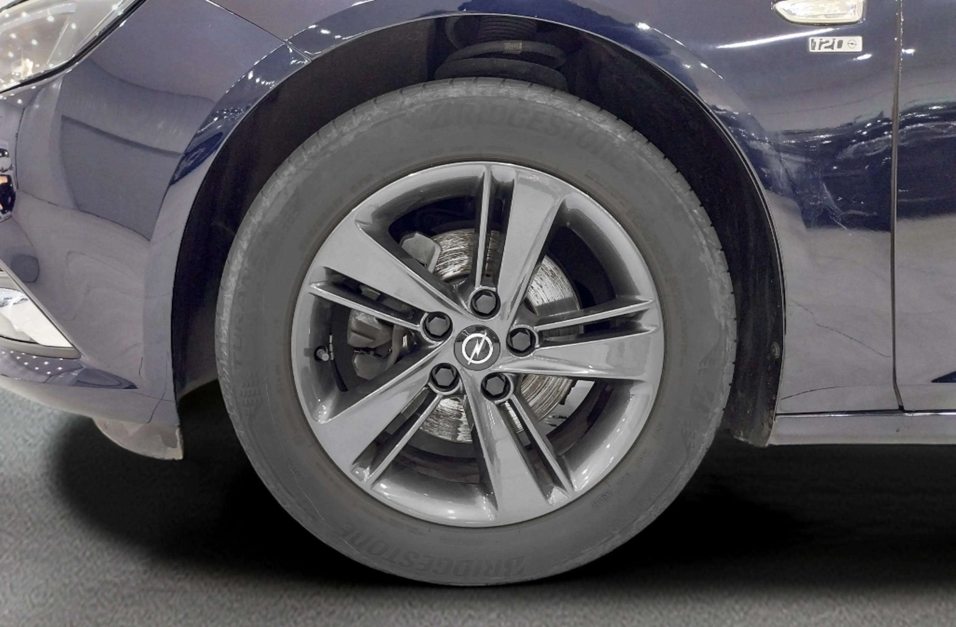 Opel Insignia GS 1.6 CDTI Turbo D 120 Aniversario - foto 36