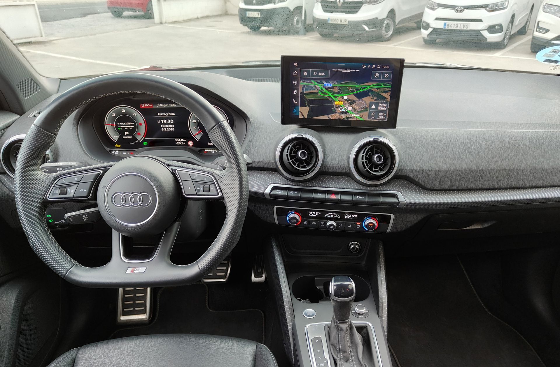 Audi Q2 Adrenalin 35 TDI S tronic Pack S-Line - foto 6