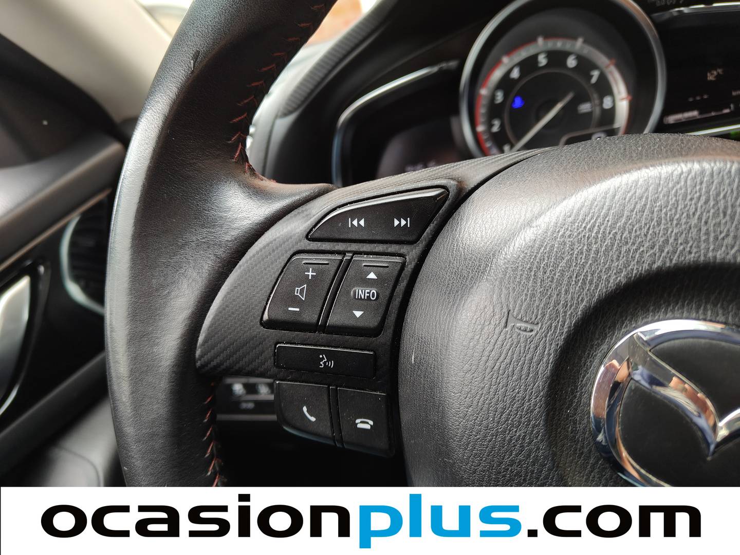 Foto Mazda Mazda3 Mazda Mazda 3 2.0 GE Luxury MT (120 CV)