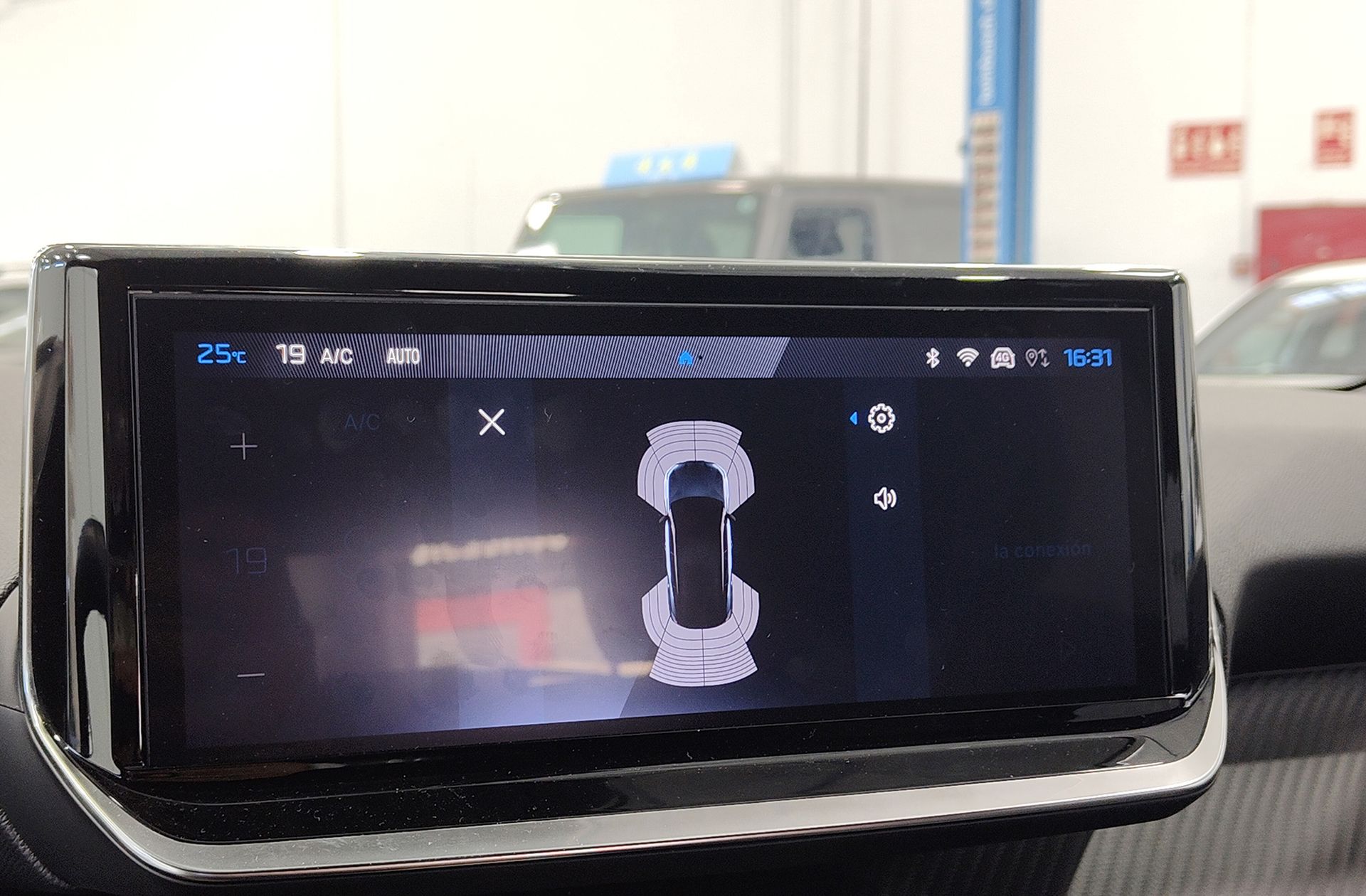 Peugeot 2008 Allure Hybrid eDCS6 - foto 7