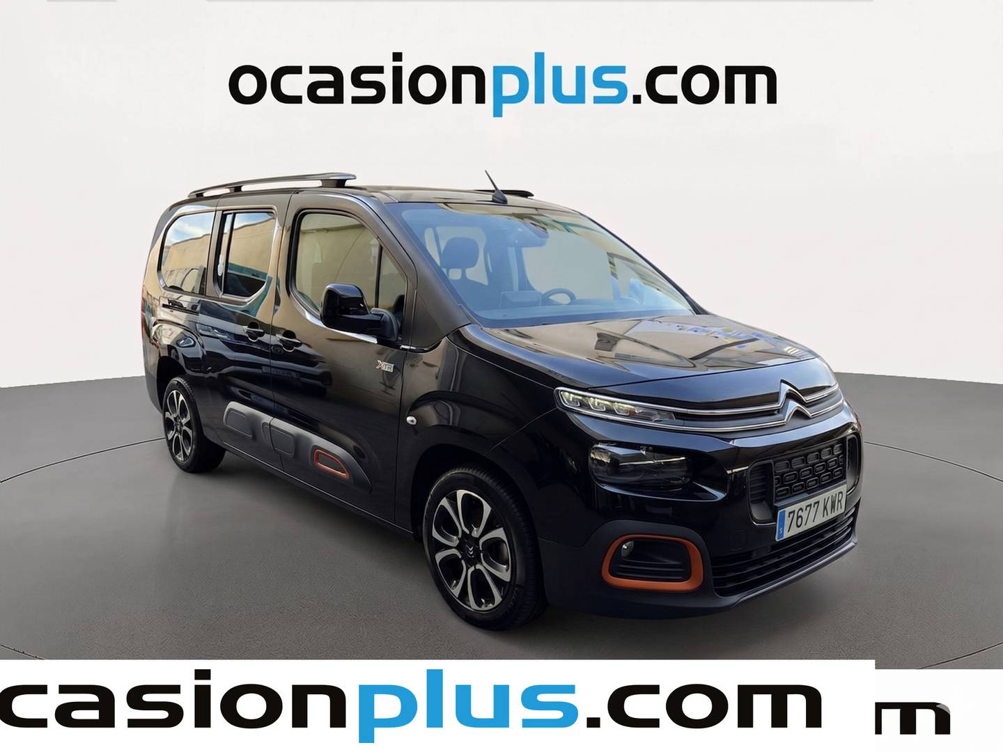 Foto delantera Citroën Berlingo Citroën Berlingo PureTech 110 S&S Talla XL Shine  (110 CV) 6 Plazas derecha