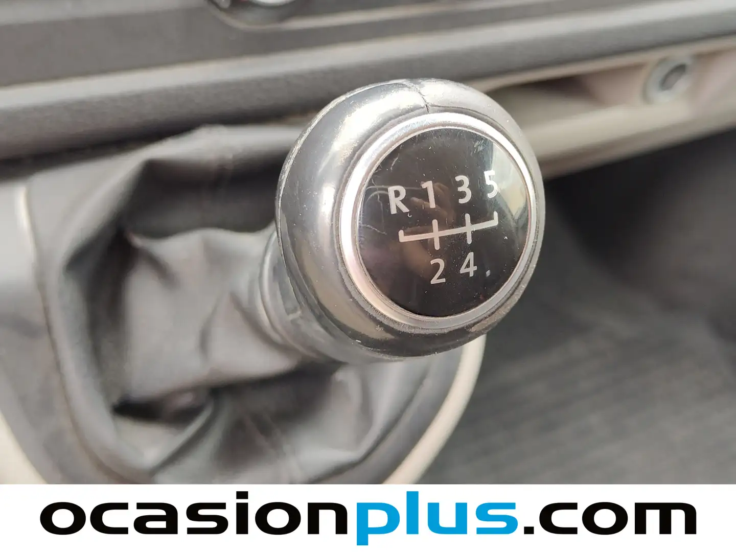 Foto Volkswagen Caravelle Volkswagen Caravelle Trendline Batalla Corta 2.0 TDI BMT (102 CV) 9 Plazas