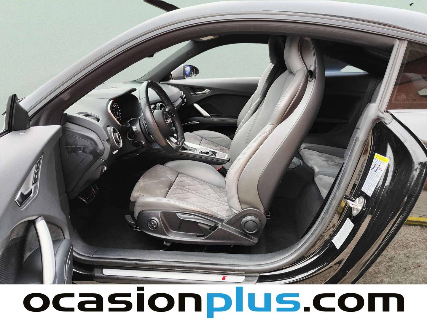 Foto Audi TT Audi TT Coupe 2.0 TFSI quattro (230 CV) S tronic Pack S-Line