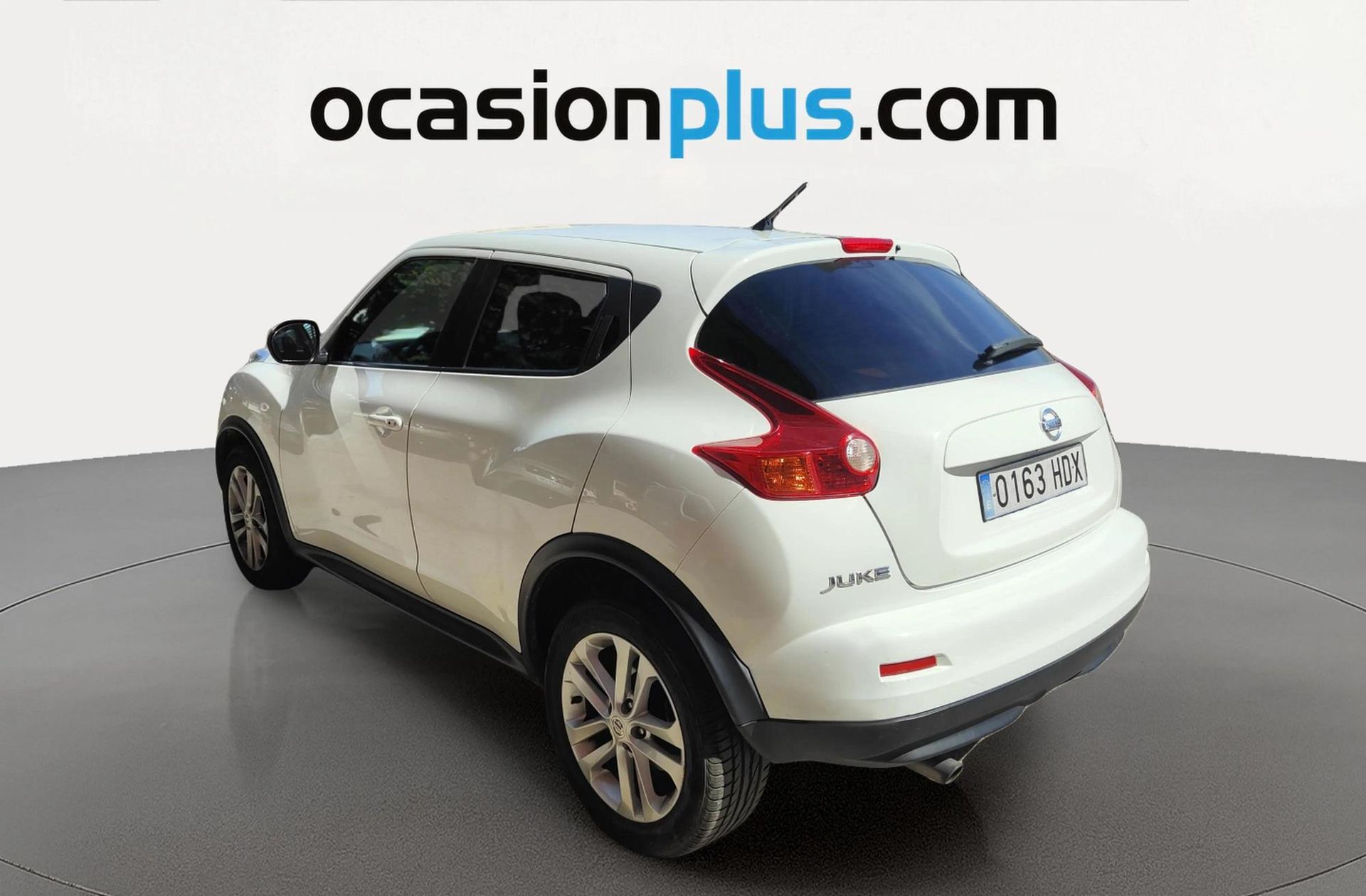 Nissan Juke 1.6 Acenta Connect 4x2 CVT - foto 2