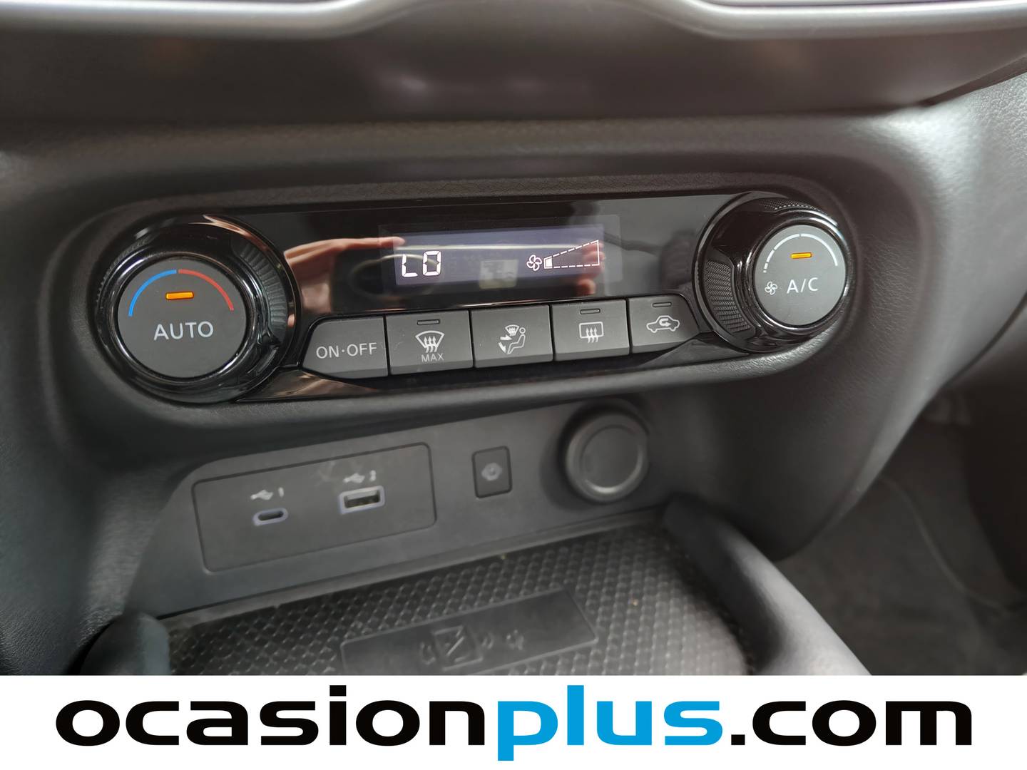 Foto Nissan JUKE Nissan Juke DIG-T N-Connecta 4x2 DCT (114 CV)