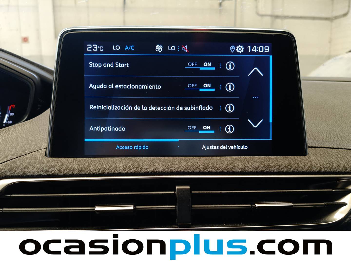 Equipamiento del Peugeot 3008 Peugeot 3008 BlueHDi 130 S&S Active Pack EAT8 (130 CV)