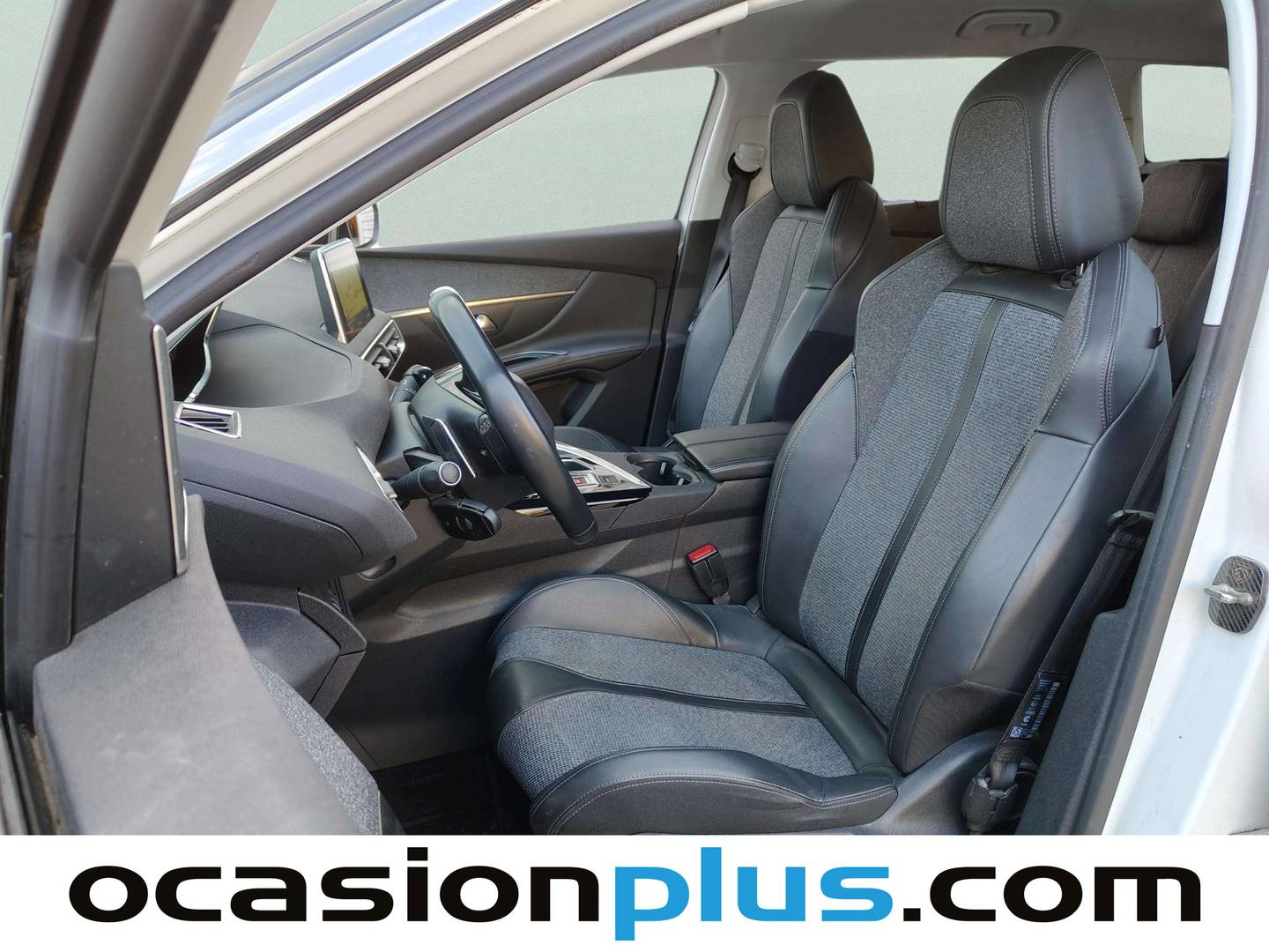 Foto Peugeot 5008 Peugeot 5008 BlueHDi 130 S&S Allure EAT8 (130 CV) 7 Plazas