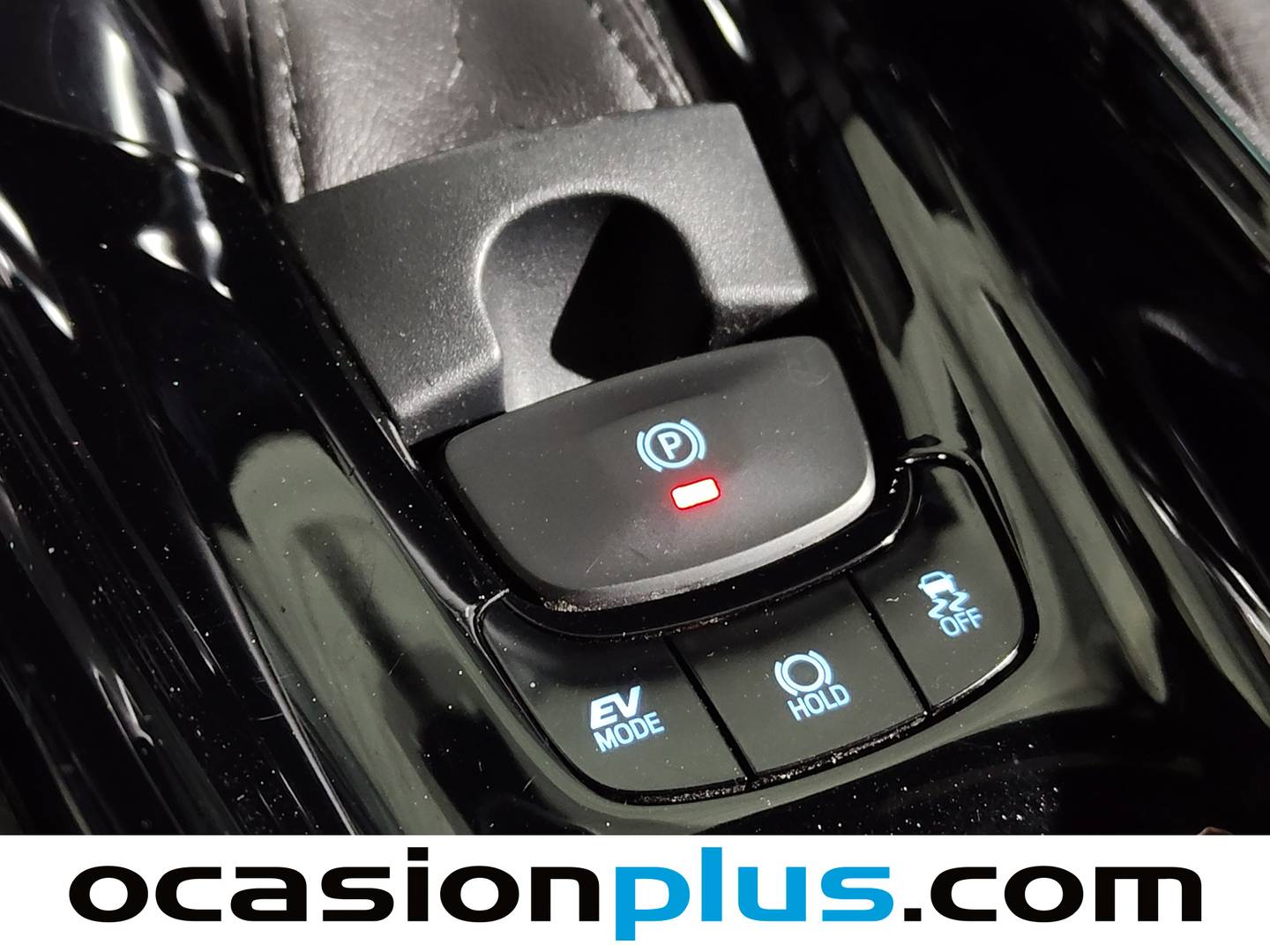 Foto Toyota C-HR Toyota C-HR 1.8 125H Advance Pack Plus (122 CV)