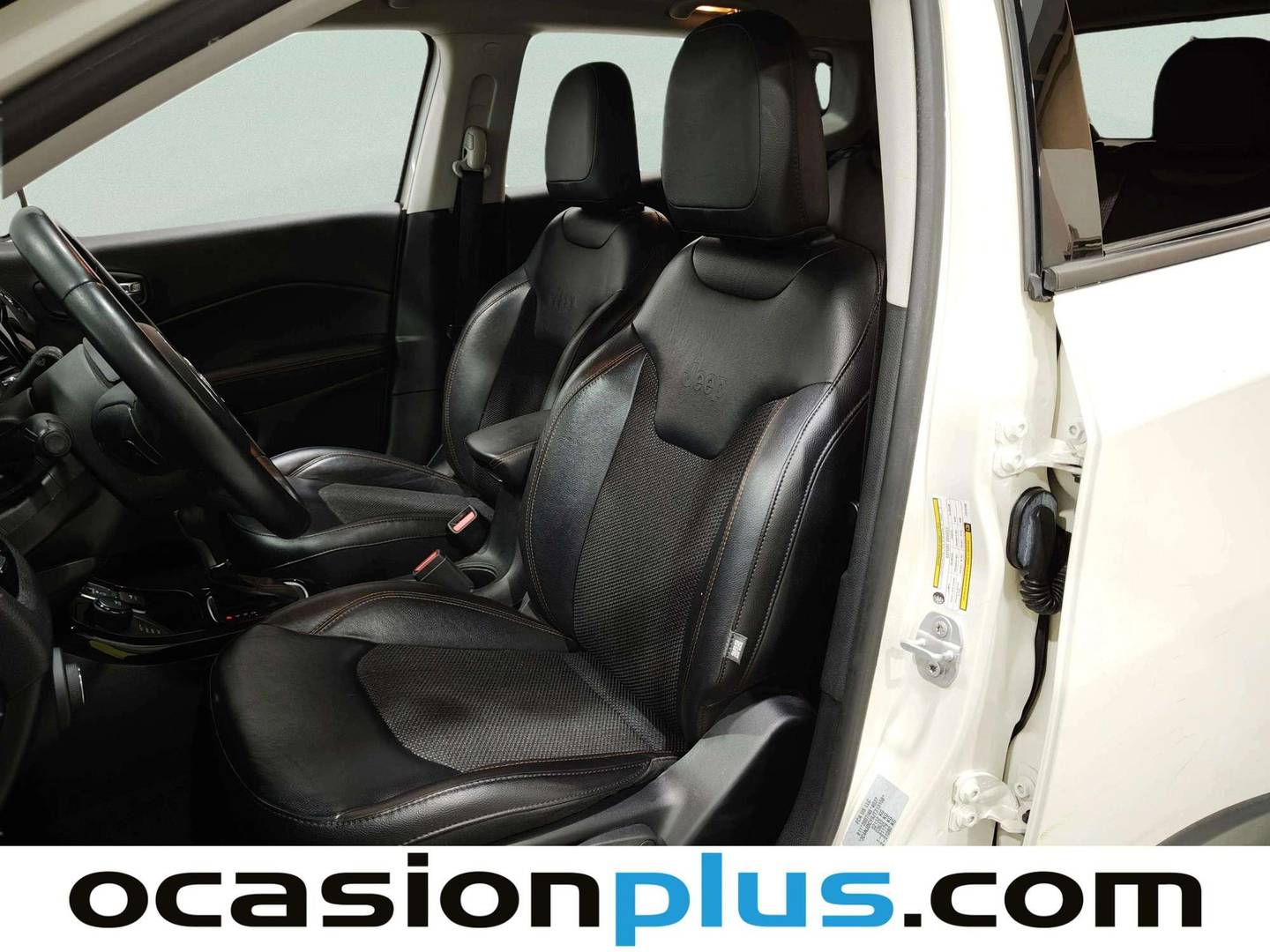 Foto asientos delanteros Jeep Compass Jeep Compass 2.0 Multijet Limited 4x4 AD Auto (140 CV)
