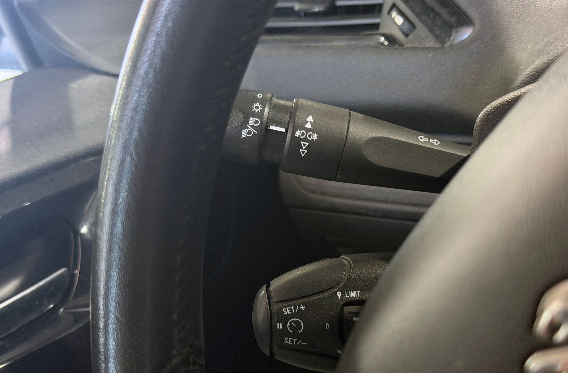 Peugeot 208 PureTech 82 Active - foto 19