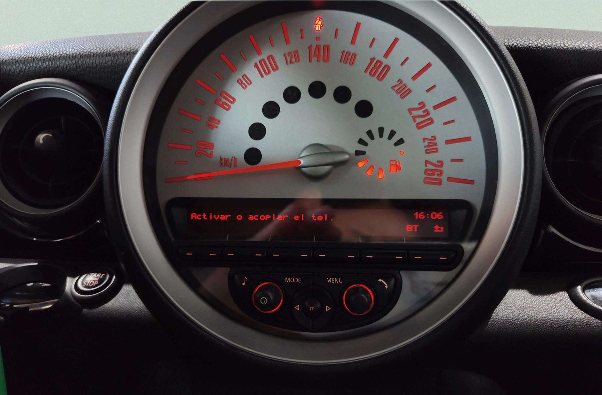 MINI Cooper One D - foto 27