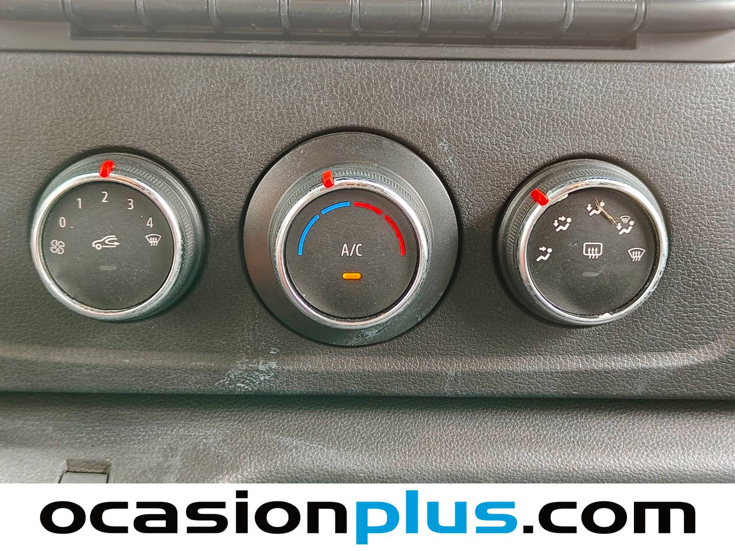 Acabados Nissan Interstar Nissan Interstar Furgon 2.3 dCi L2H2 3,5T FWD GO (135 CV)