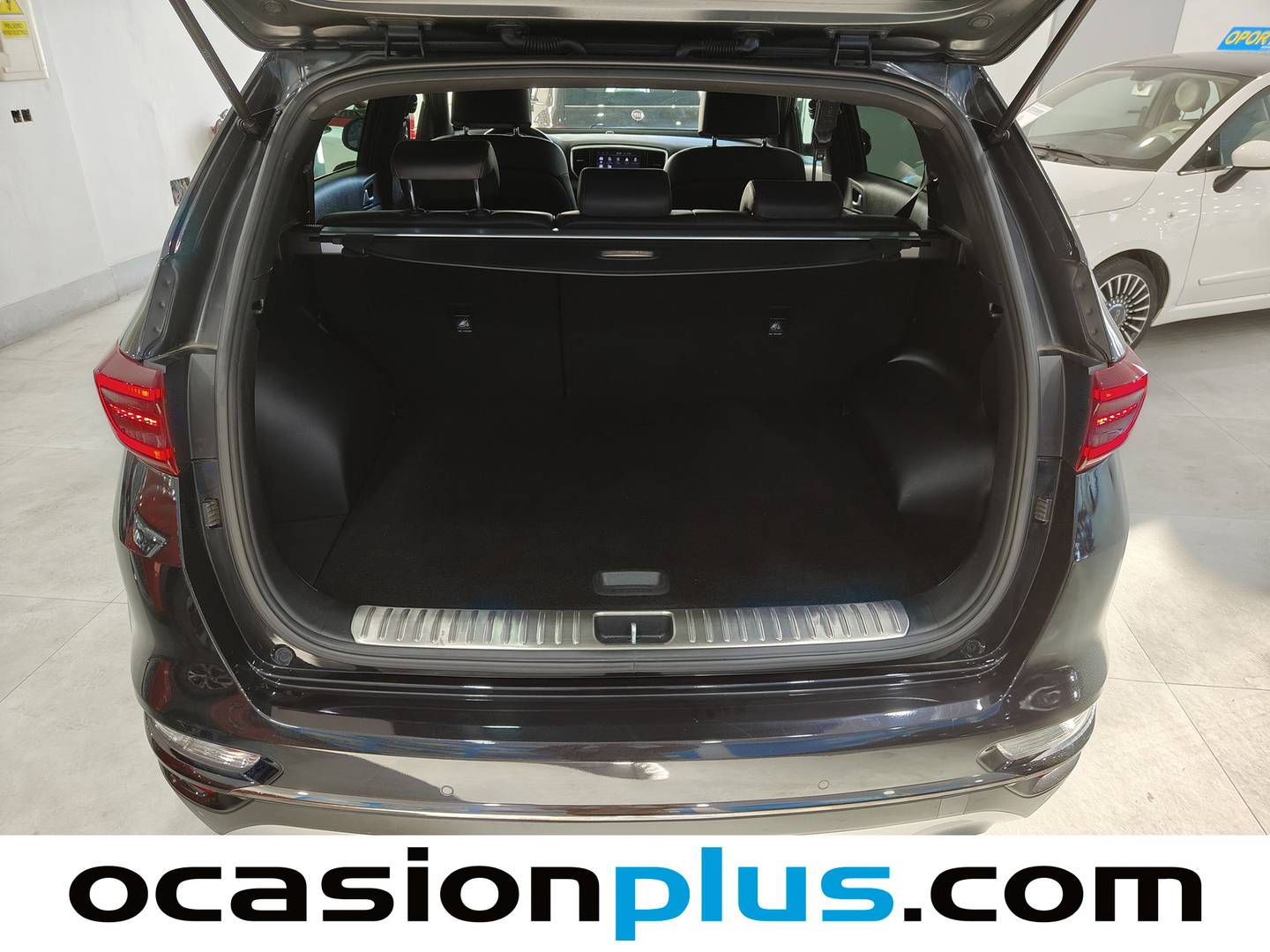 Fotos maletero KIA Sportage Kia Sportage 1.6 MHEV GT Line Xtreme 4X2 DCT (136 CV)