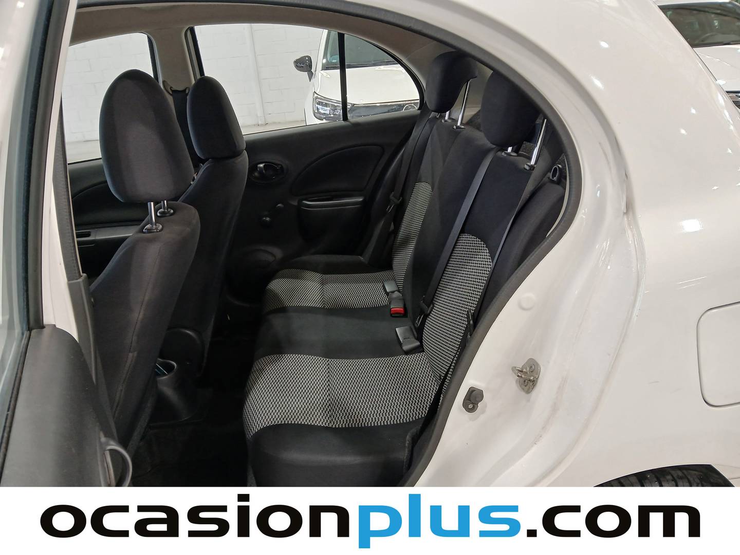 Foto asientos traseros Nissan Micra Nissan Micra 1.2 Visia (80 CV)