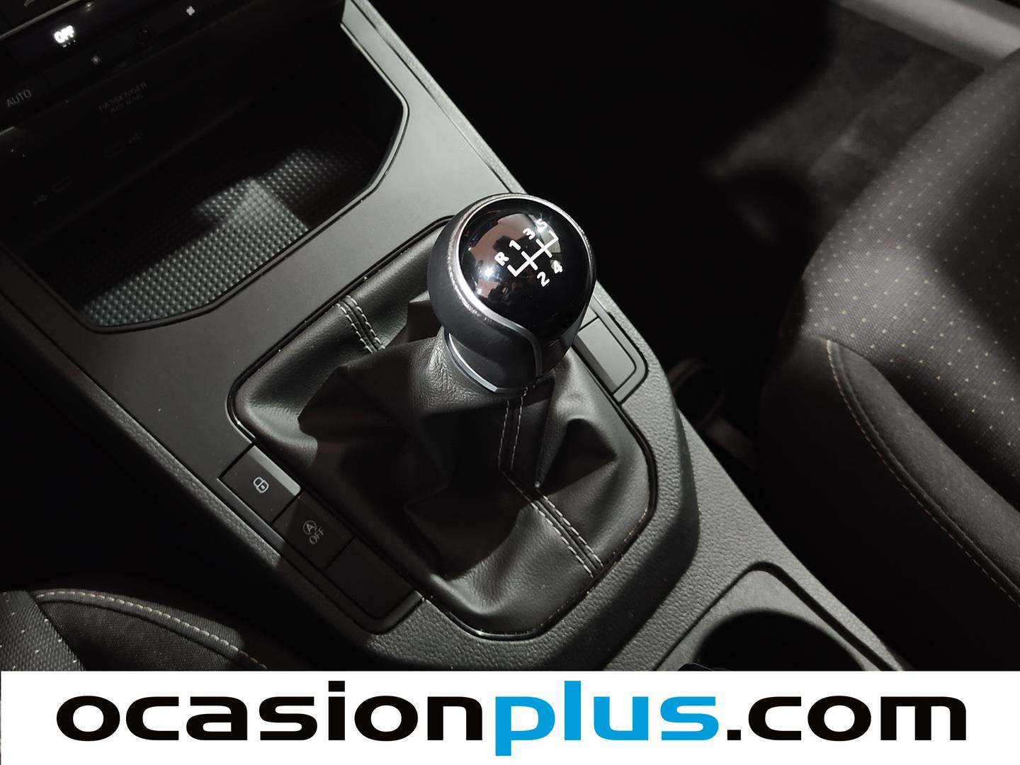 Seat Ibiza SEAT Ibiza 1.0 MPI S&S Style XM (80 CV) de segunda mano