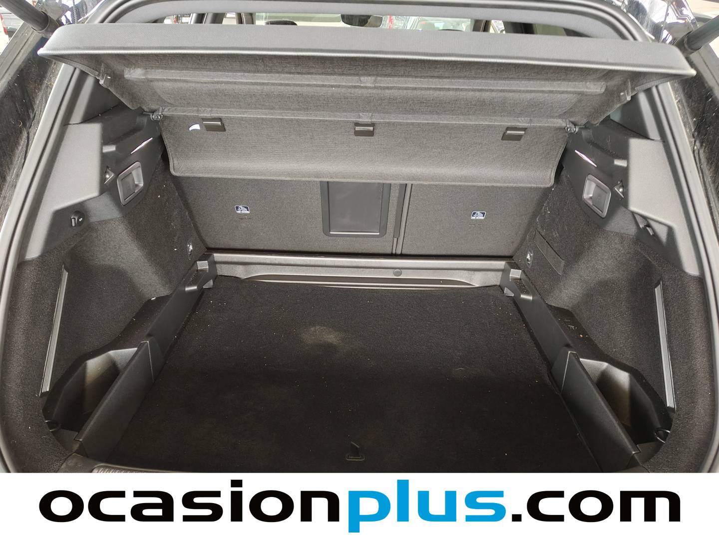 Foto DS DS 7 Crossback DS DS7 Crossback PureTech 130 Performance Line Auto (130 CV)