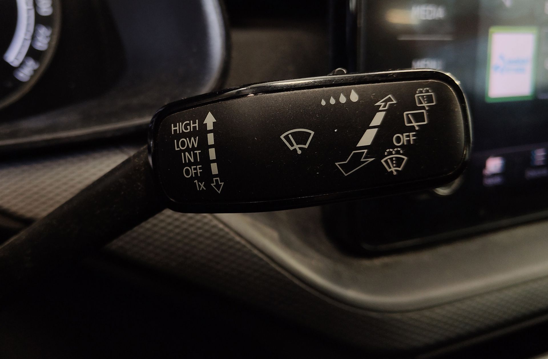 Škoda Scala 1.0 TSI Ambition - foto 32