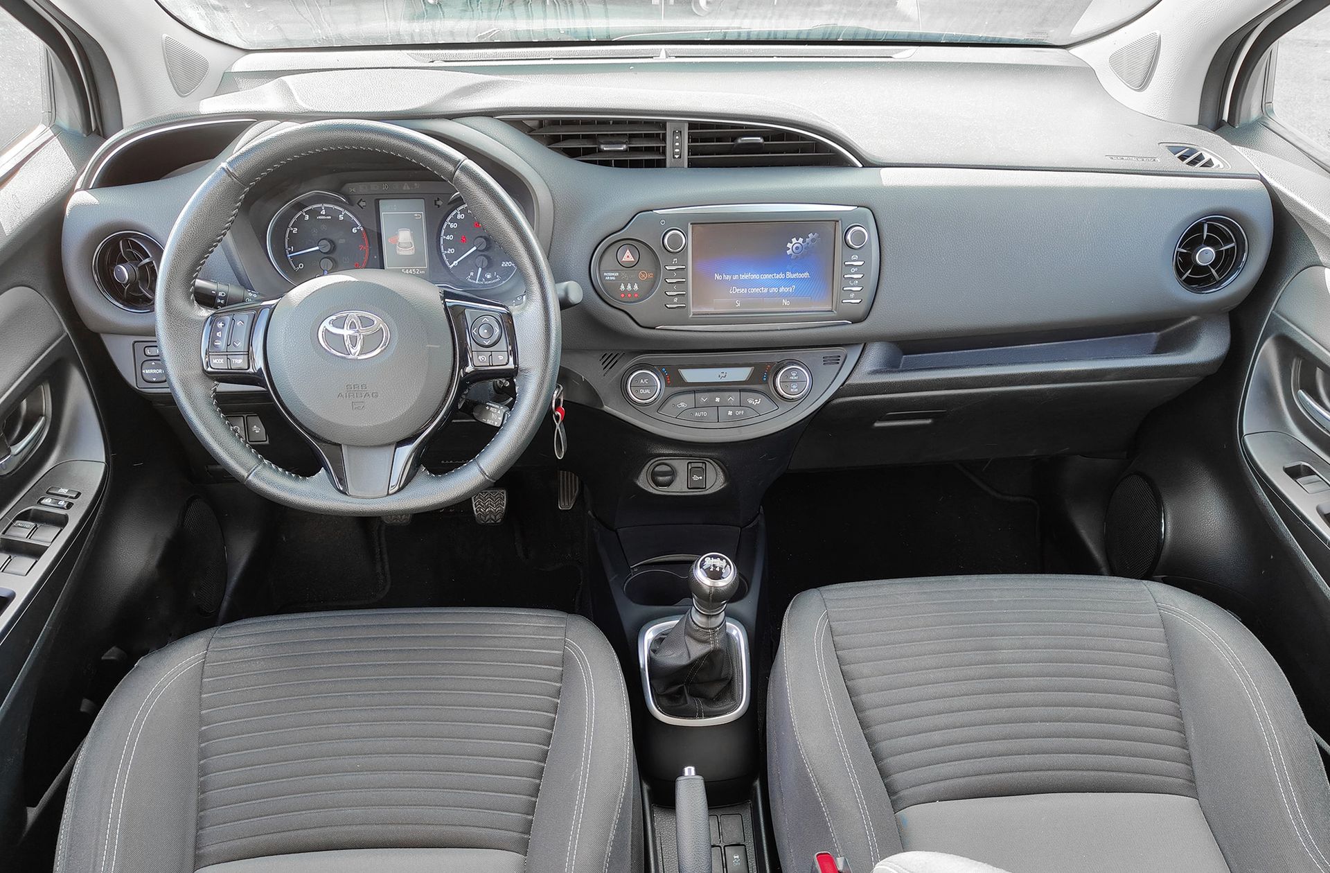 Toyota Yaris 1.5 Feel - foto 7
