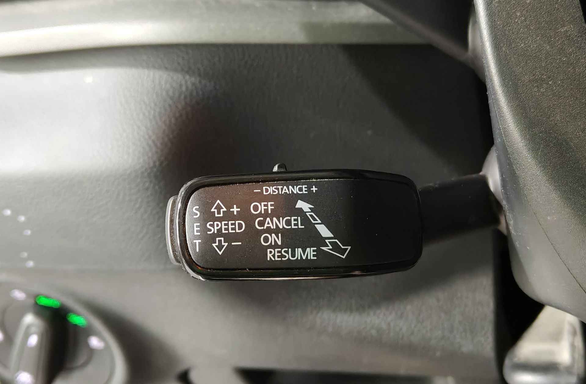 Škoda Karoq 2.0 TDI Ambition 4x4 DSG - foto 25