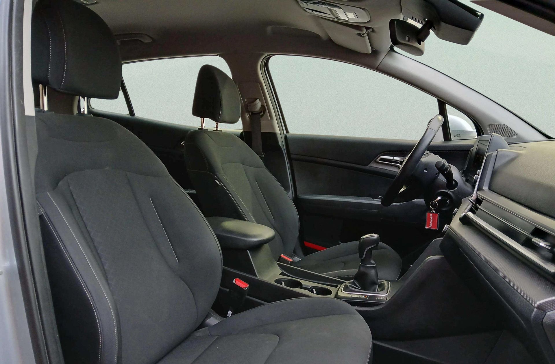Kia Sportage 1.6 T-GDi Concept 4x2 - foto 19