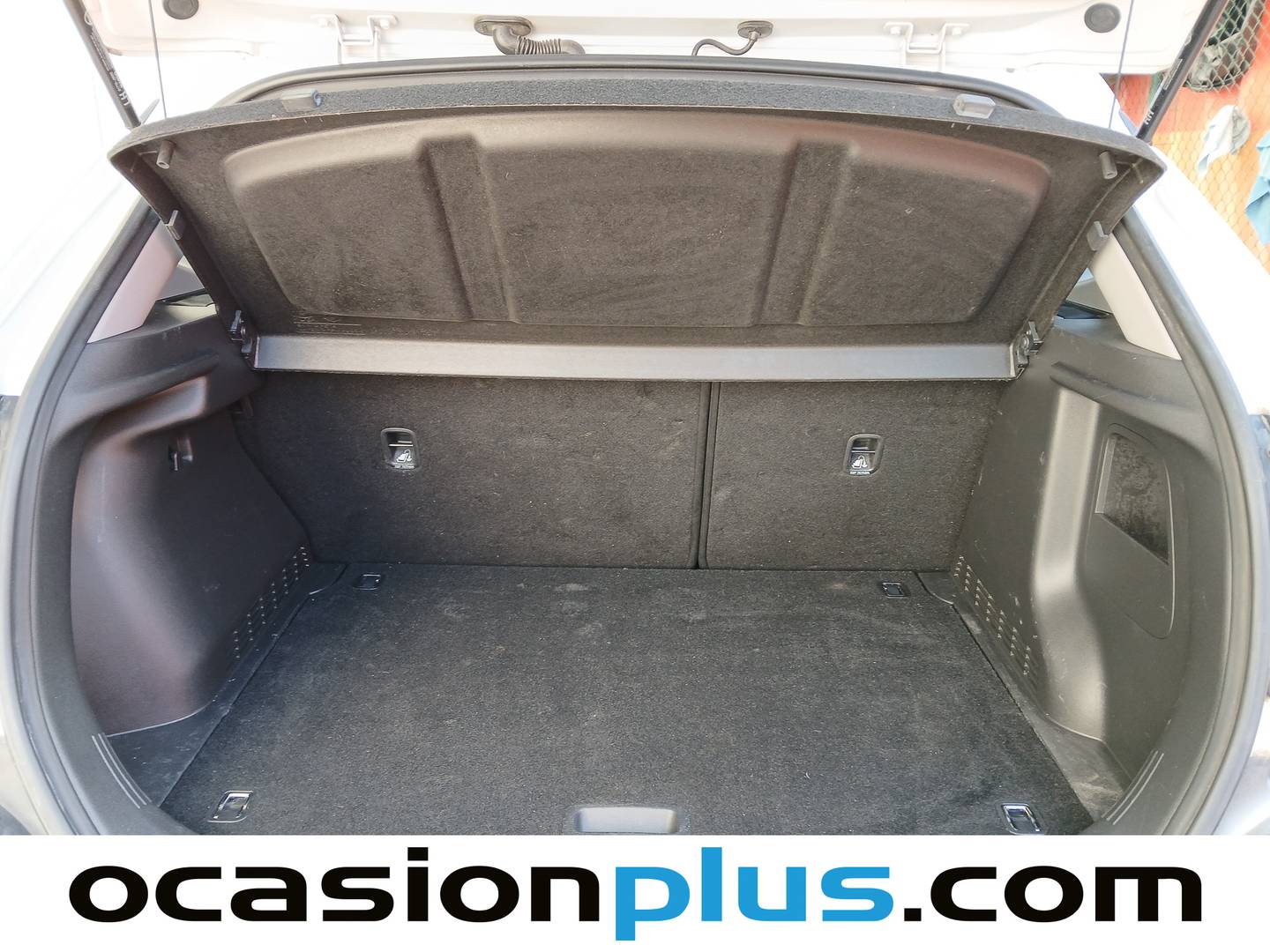 Fotos maletero Hyundai Kona Hyundai Kona 1.0 TGDI Klass 4x2 (120 CV)