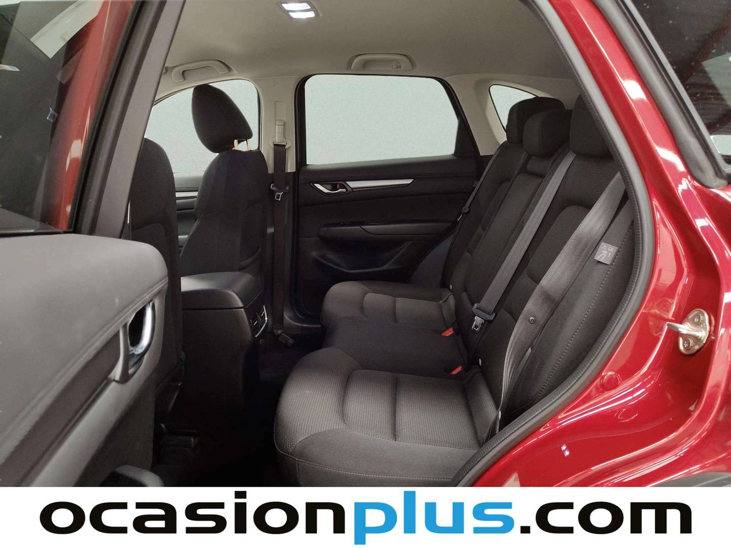 Foto asientos traseros Mazda CX-5 Mazda CX-5 2.0 E-SKYACTIV-G MHEV Advantage AT (165 CV)