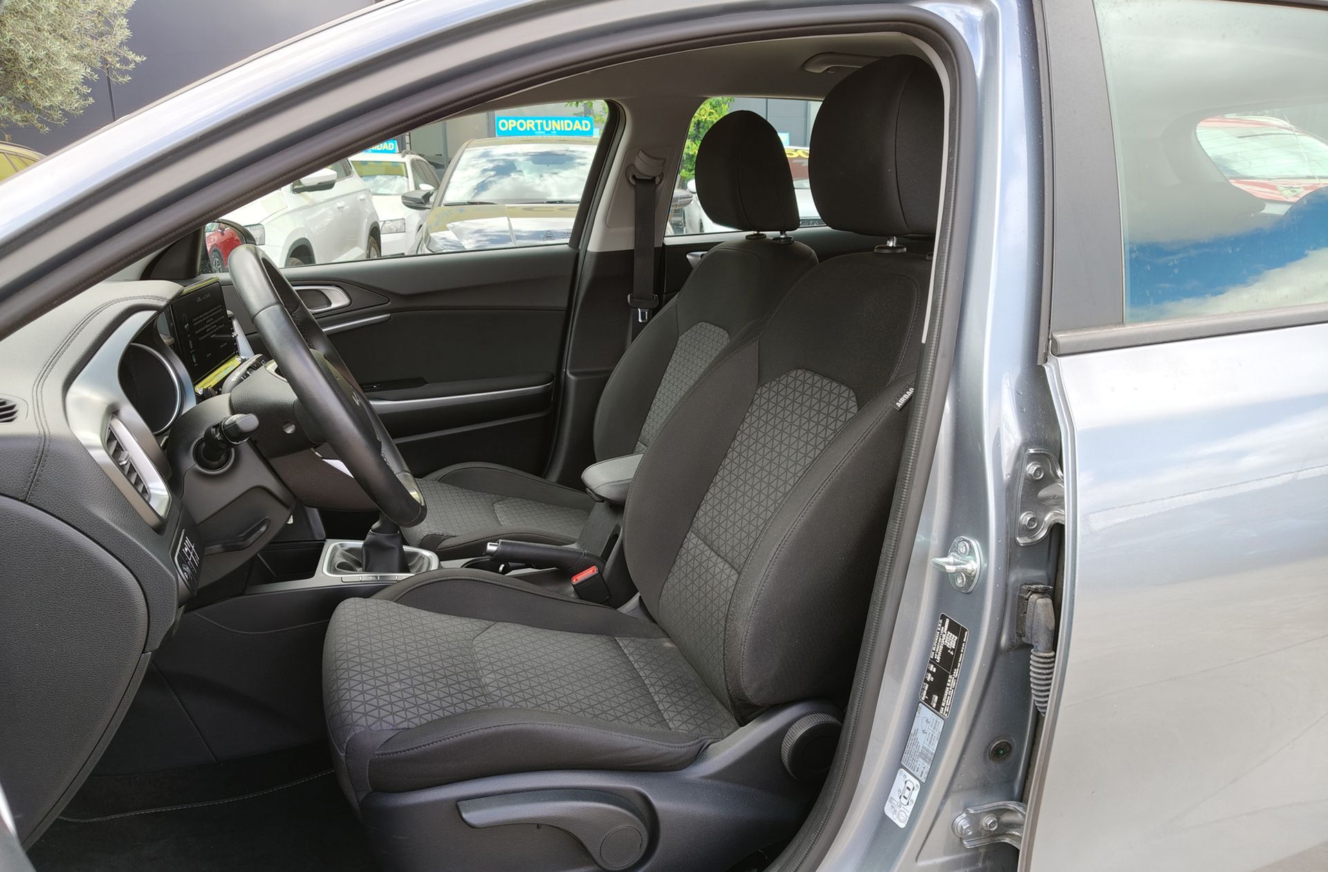 Kia Ceed 1.0 T-GDi Concept - foto 11