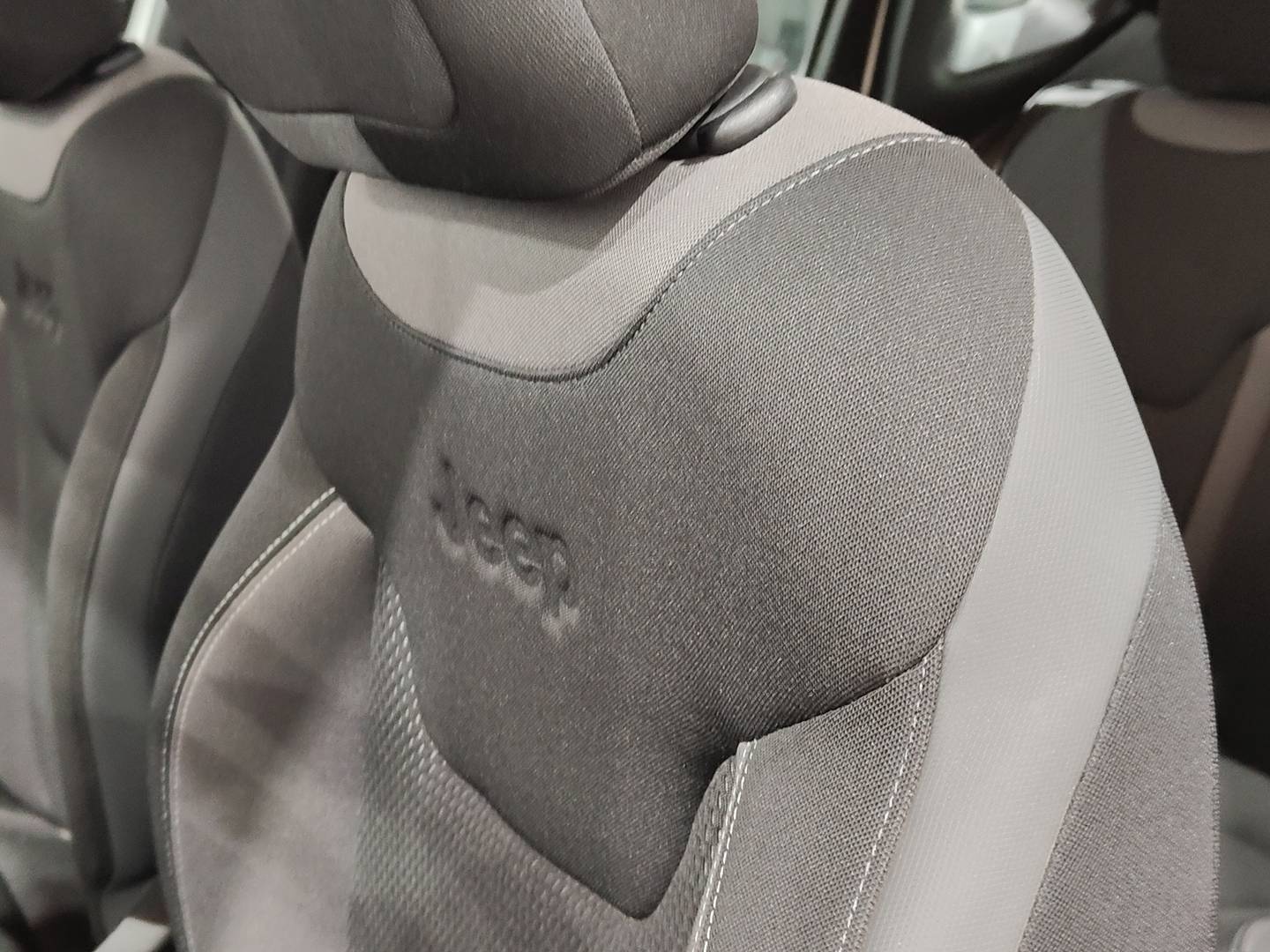 Foto Jeep Renegade Jeep Renegade 1.0G Limited 4x2 (120 CV)