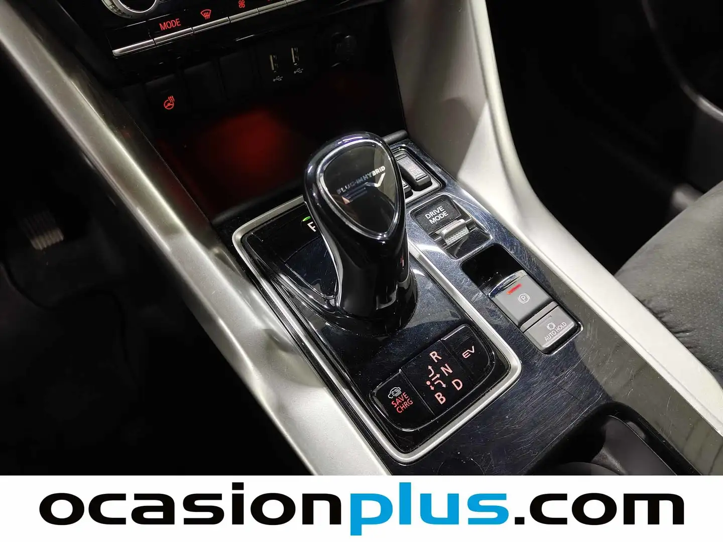 Foto Mitsubishi Eclipse Cross Mitsubishi Eclipse Cross 2.4 PHEV Kaiteki 4WD Auto (188 CV)