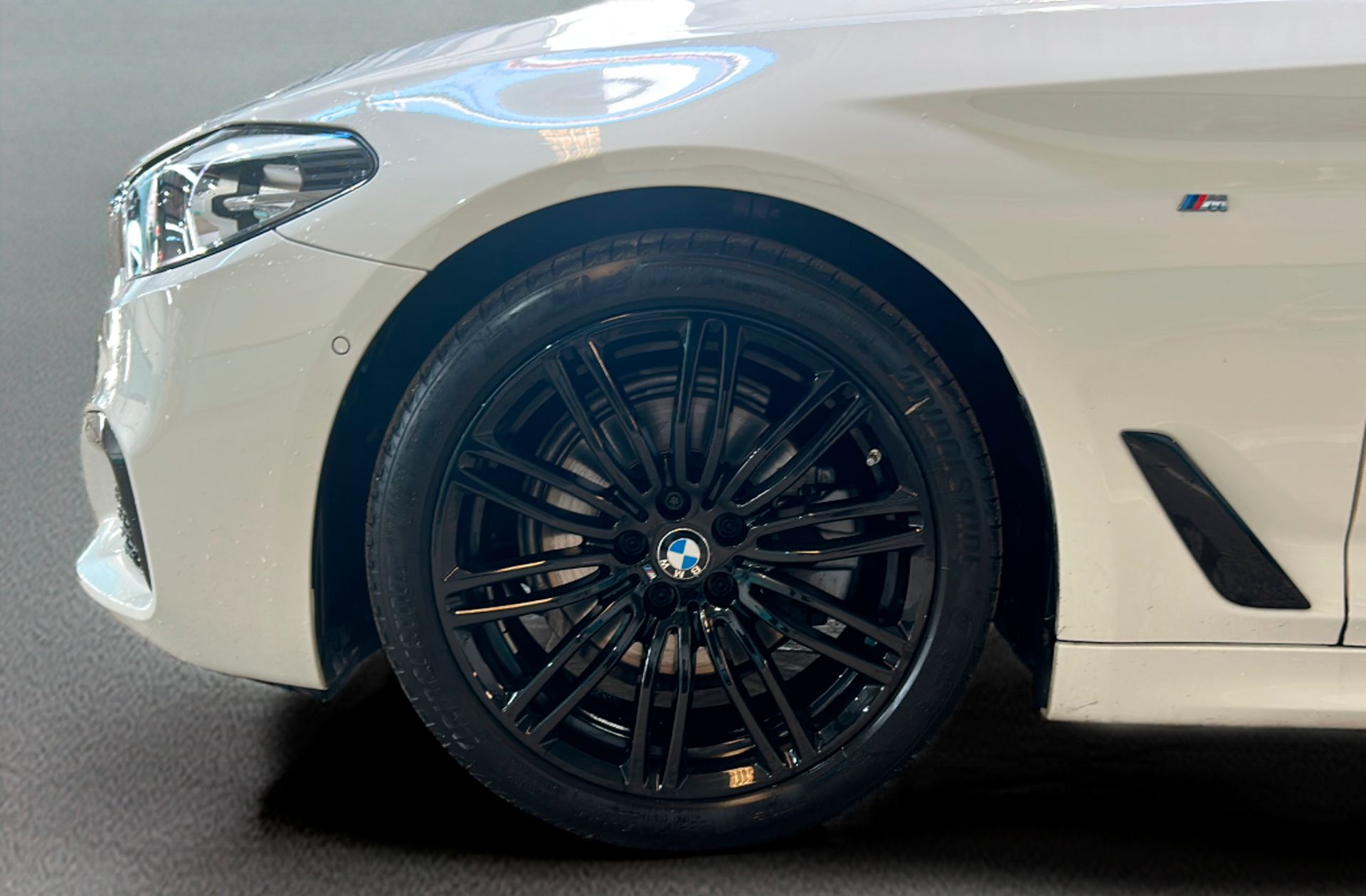 BMW Serie 5 520i Touring Pack M - foto 33