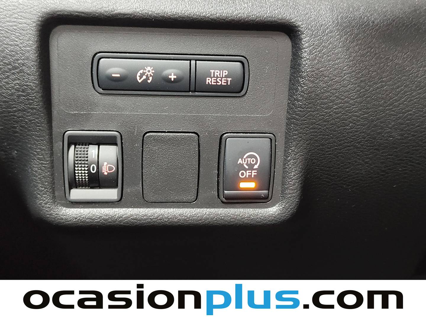 Equipamiento del Nissan Micra Nissan Micra IG-T 92 Acenta CVT (92 CV)