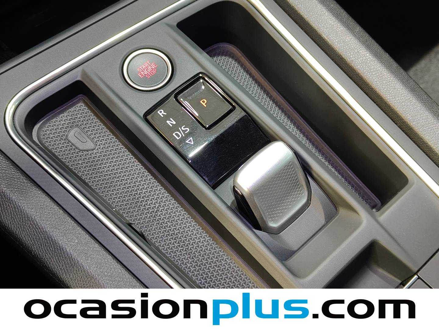 Seat León SEAT León 1.5 eTSI S&S Style Special Edition DSG (150 CV) de segunda mano