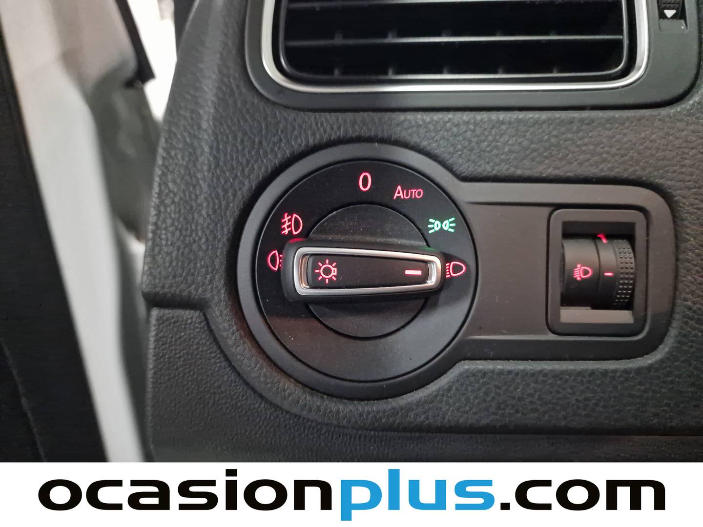 Equipamiento del Volkswagen Polo Volkswagen Polo Sport 1.4 TDI (90 CV)