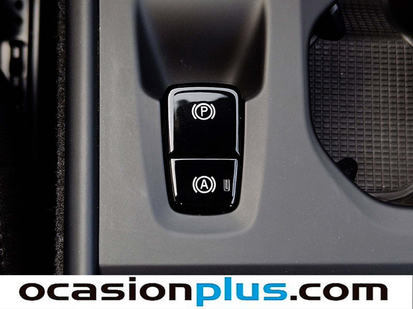 Foto Volvo XC40 Volvo XC40 T2 Essential Auto (129 CV)