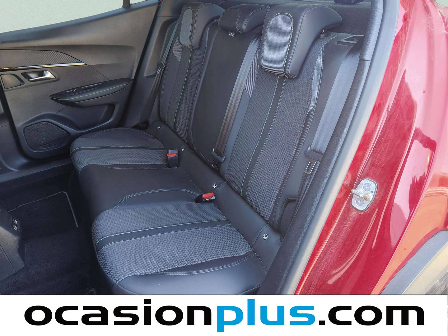 Foto asientos traseros Peugeot 2008 Peugeot 2008 PureTech 130 GT Line (130 CV)