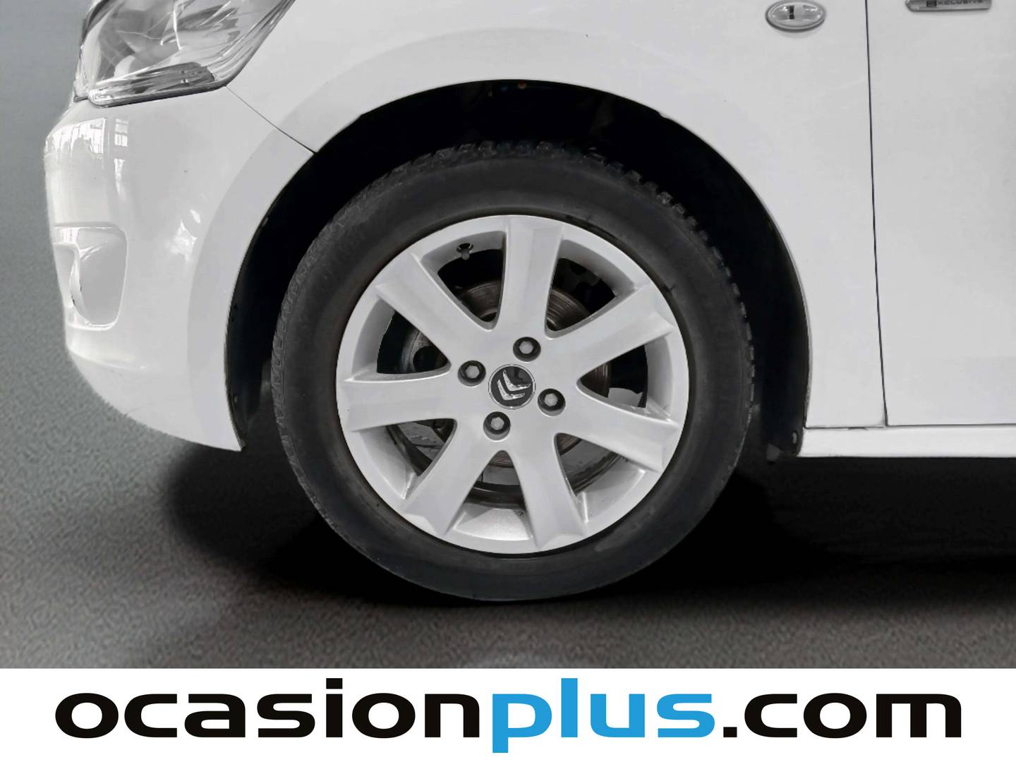 Citroën C-Elysée Citroën C-Elysee PureTech 82 Exclusive (82 CV) de segunda mano