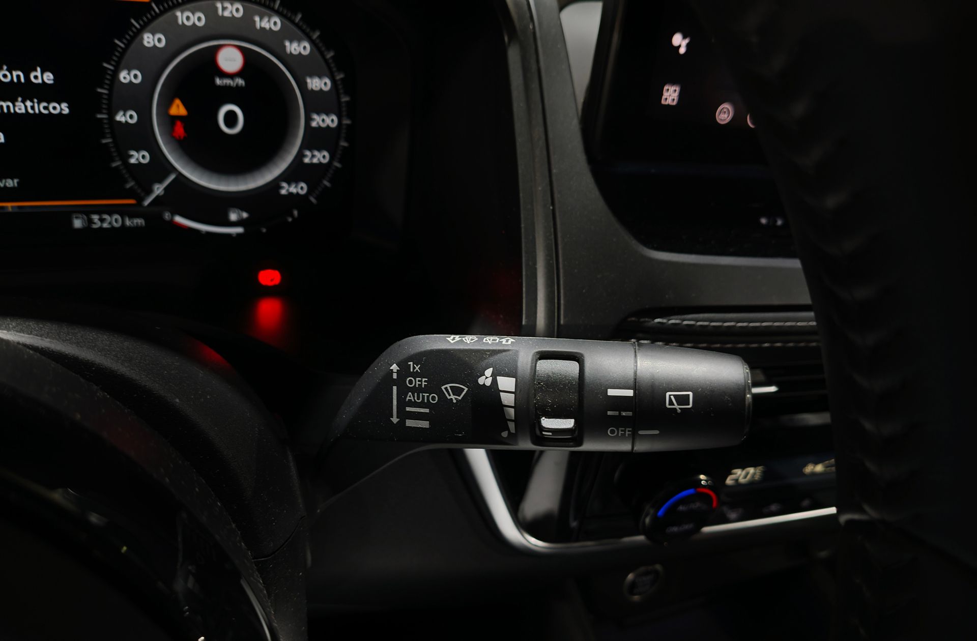 Nissan Qashqai DIG-T 140 N-Connecta - foto 28