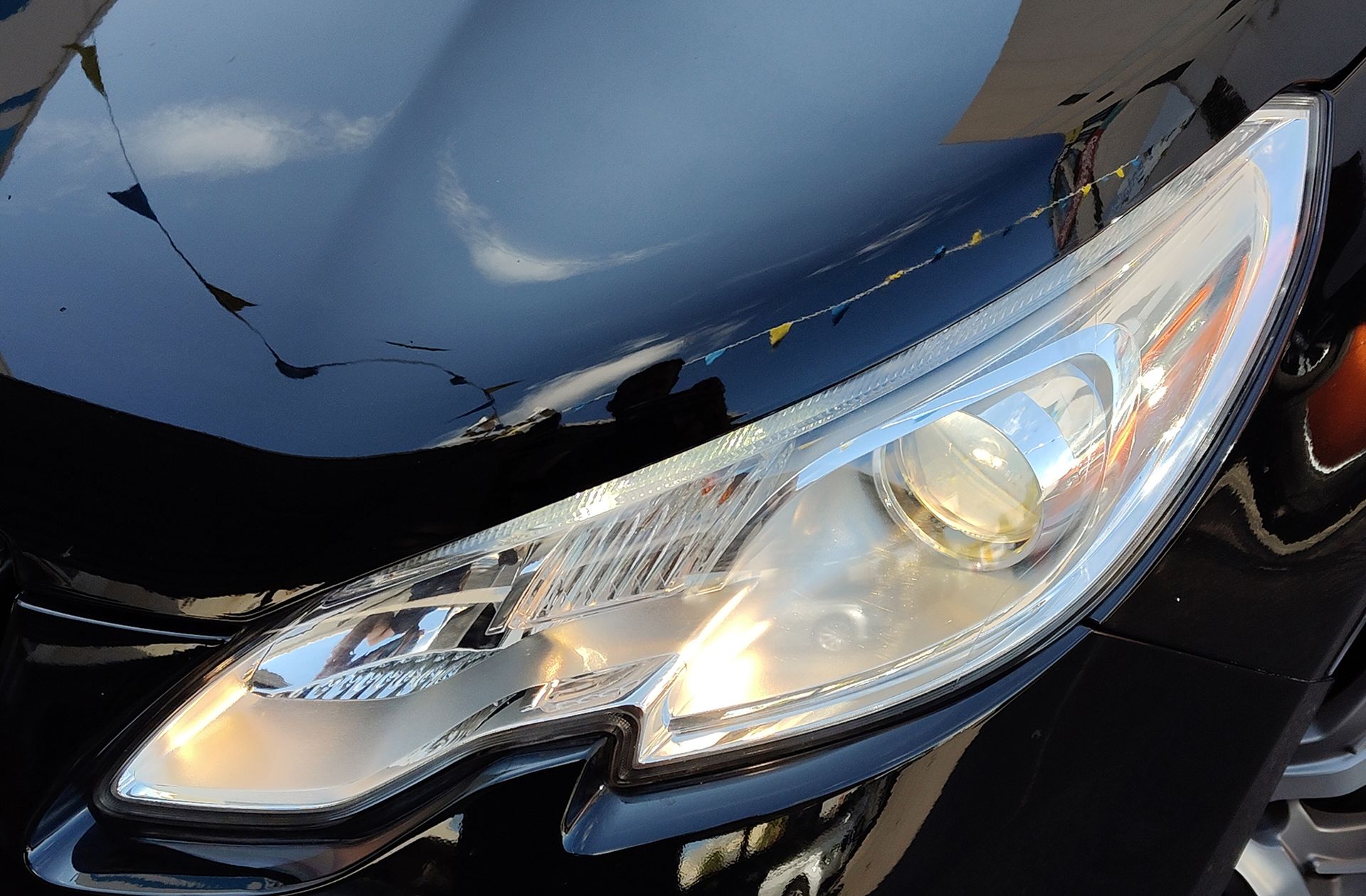 Peugeot 2008 e-HDI 92 Allure - foto 14