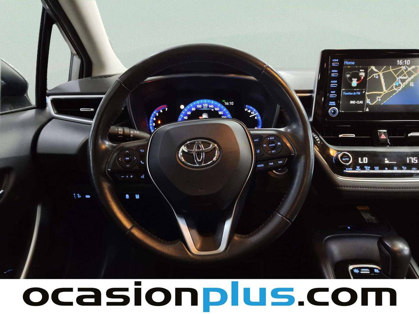 Toyota Corolla Toyota Corolla 1.8 125 Híbrido Active Tech E-CVT Sedán (122 CV) de segunda mano