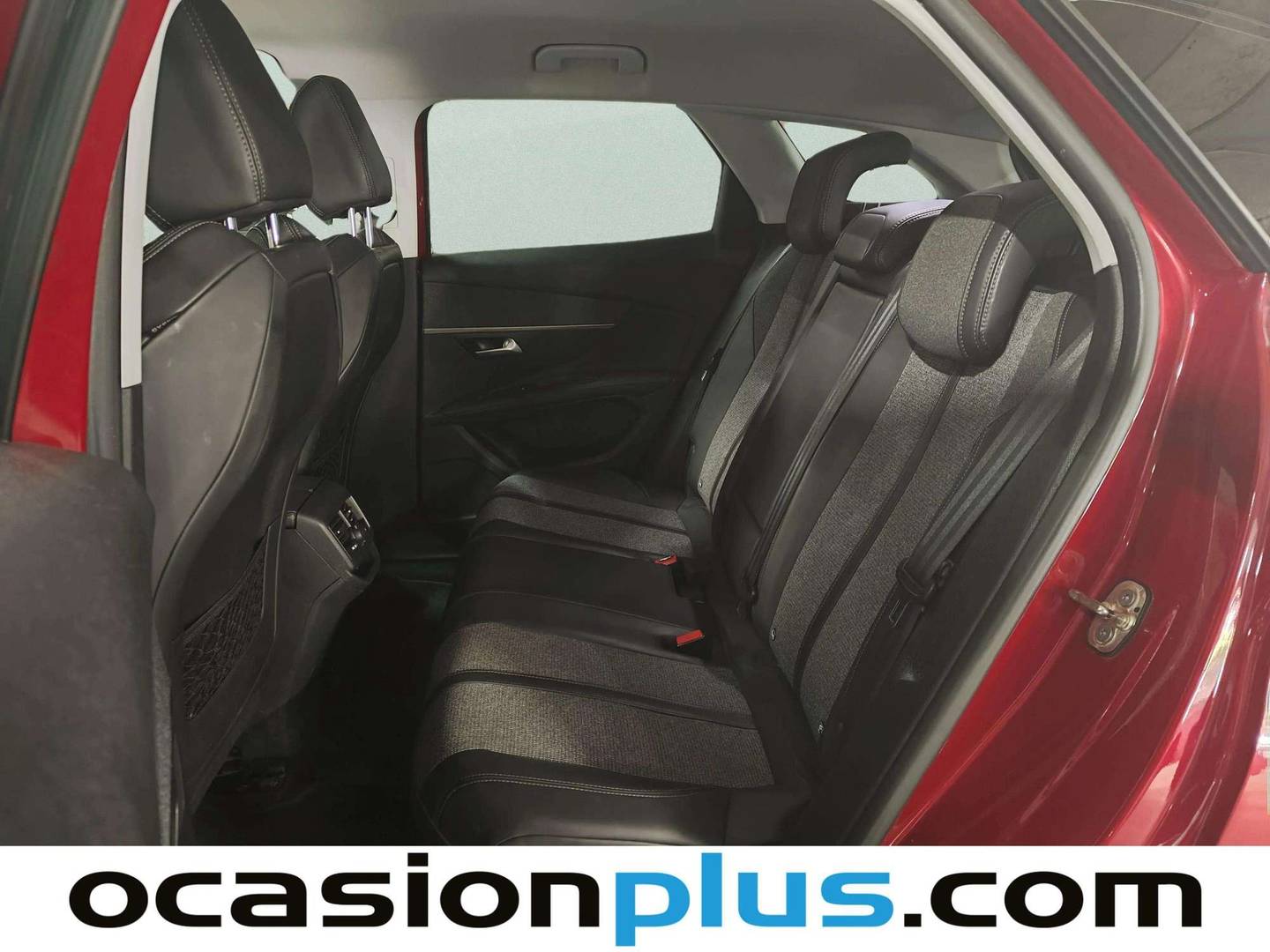 Foto asientos traseros Peugeot 3008 Peugeot 3008 BlueHDI 130 S&S Allure (130 CV)