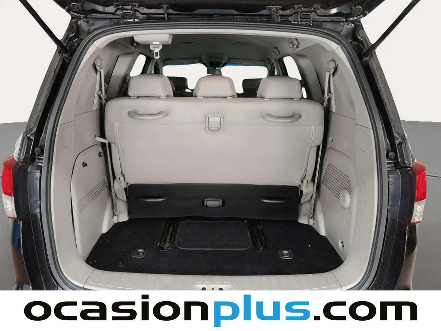 Foto SsangYong Rodius Ssangyong Rodius D22T Line  (178 CV) 7 plazas