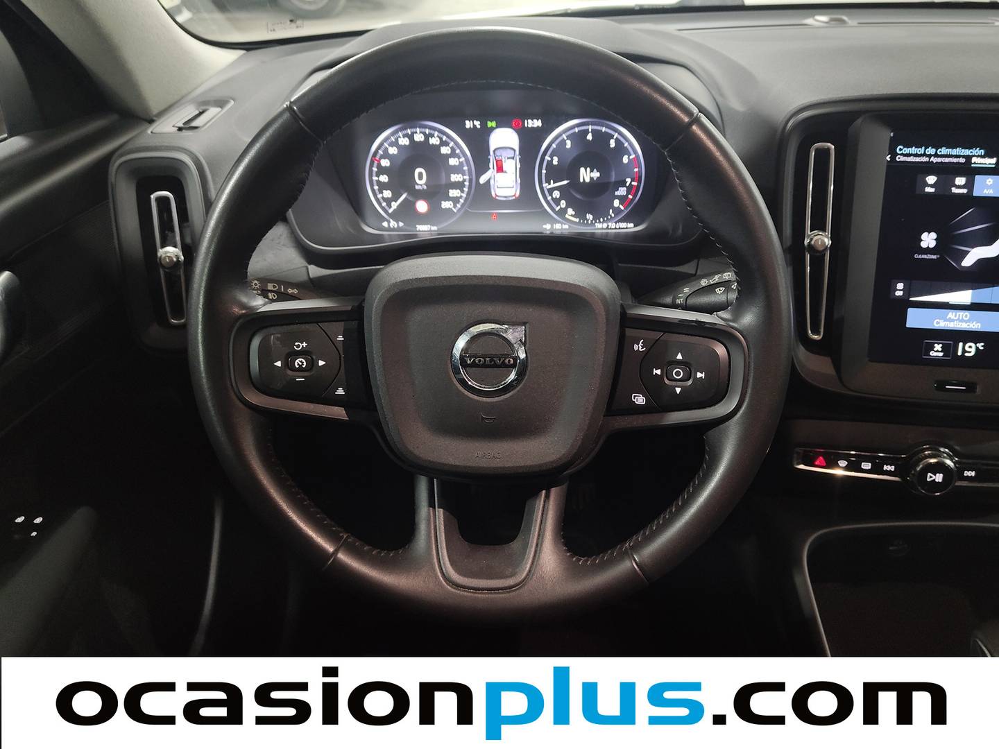 Volvo XC40 Volvo XC40 T2 Momentum Core (129 CV) manual
