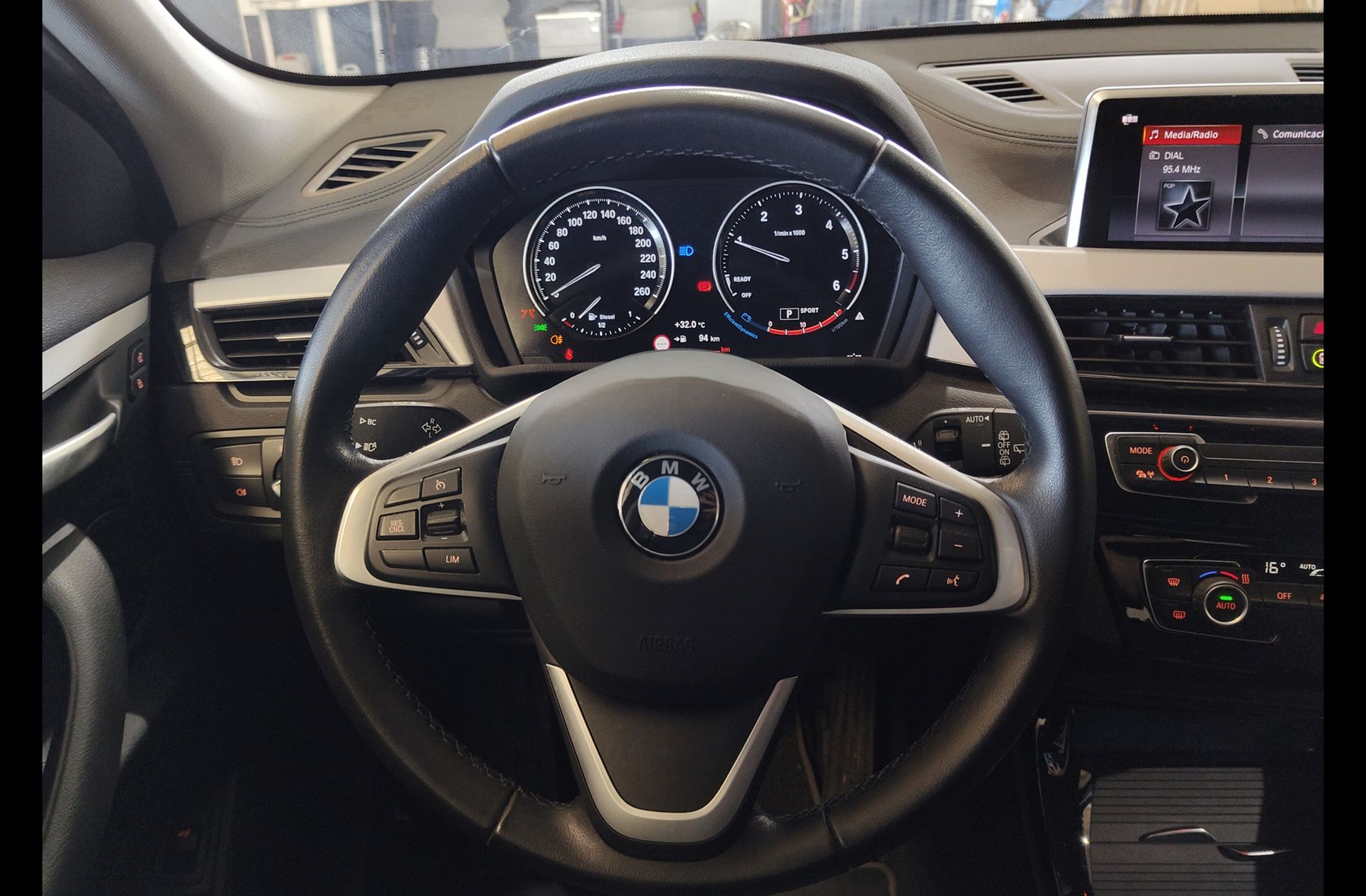 BMW X2 sDrive16d - foto 22