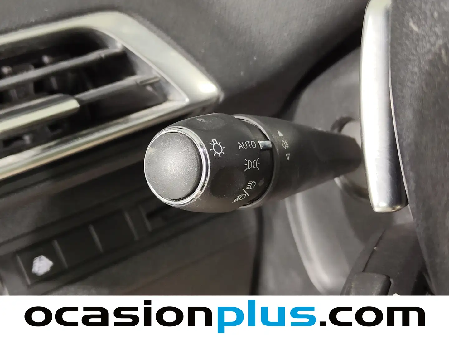 Foto Peugeot 3008 Peugeot 3008 BlueHDi 130 S&S Allure Pack EAT8 (130 CV)