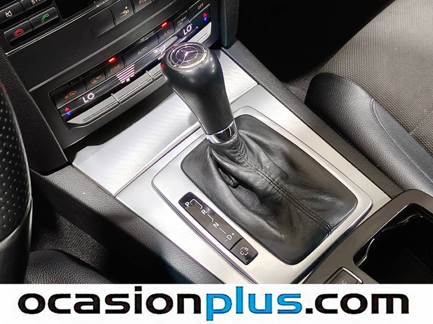 Foto Mercedes Clase E Mercedes-Benz Clase E E 200 CGI Coupé Blue Efficiency Elegance (184 CV)