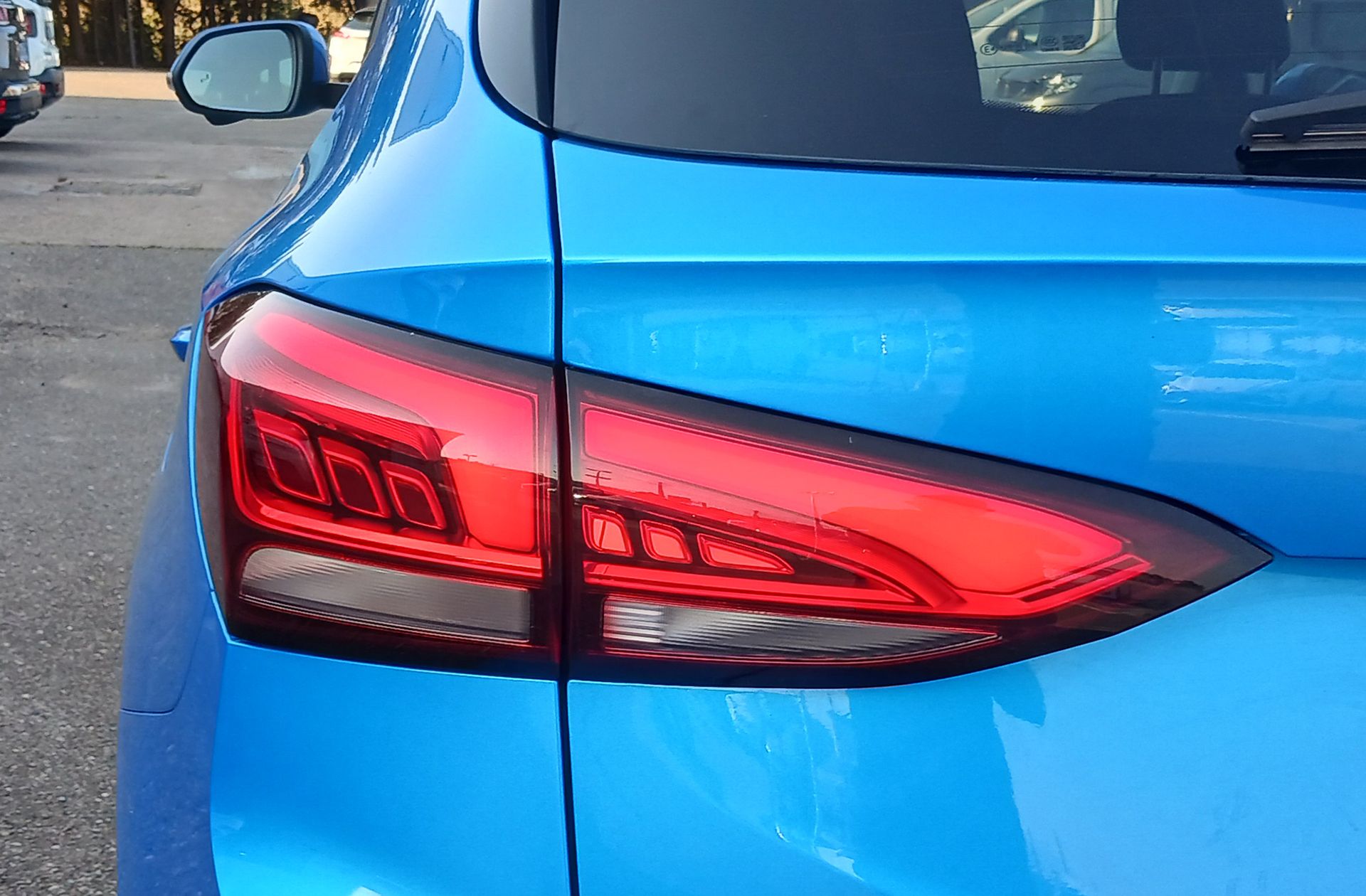 MG ZS 1.5 Hybrid+ Luxury - foto 15