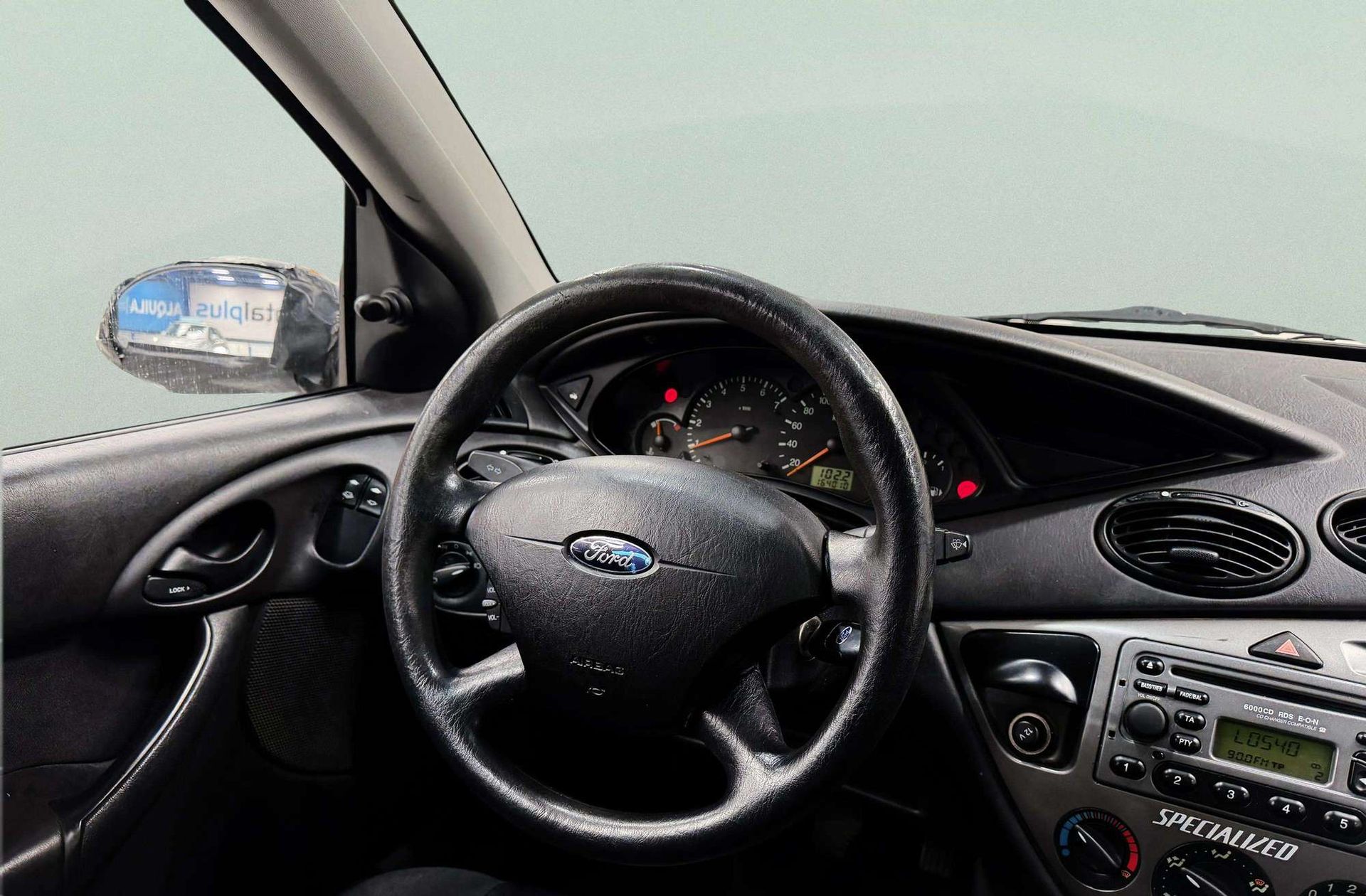 Ford Focus 1.6 Wagon Ambiente - foto 16
